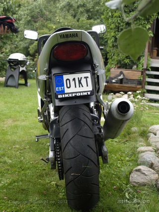 Yamaha YZF 600R 72kW.